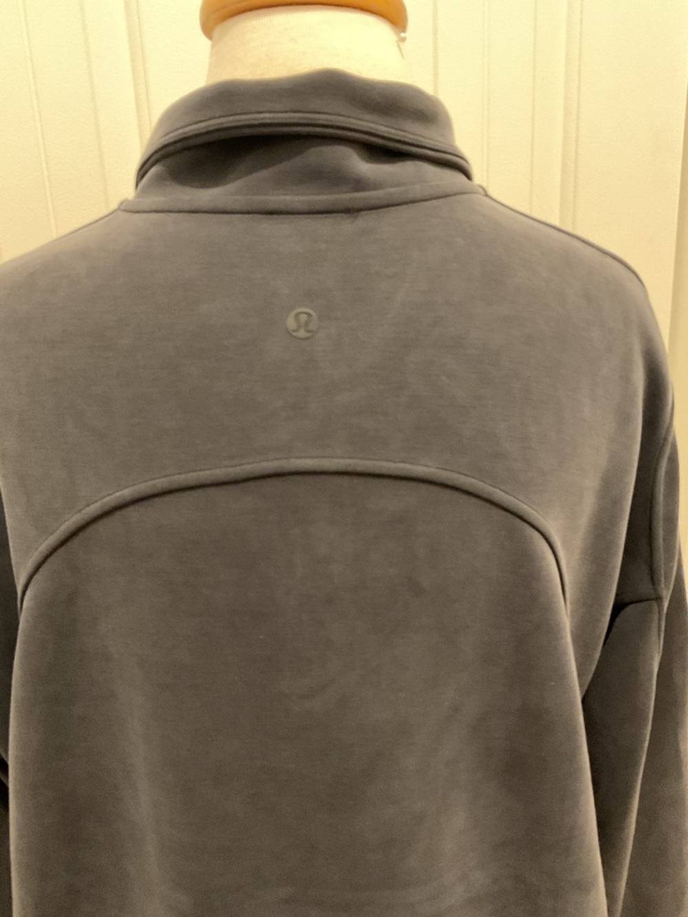Lululemon Top Softstreme Half Zip Size M - Picture 4 of 6